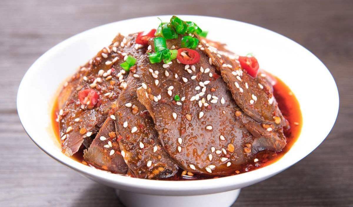 红油牛肉的做法