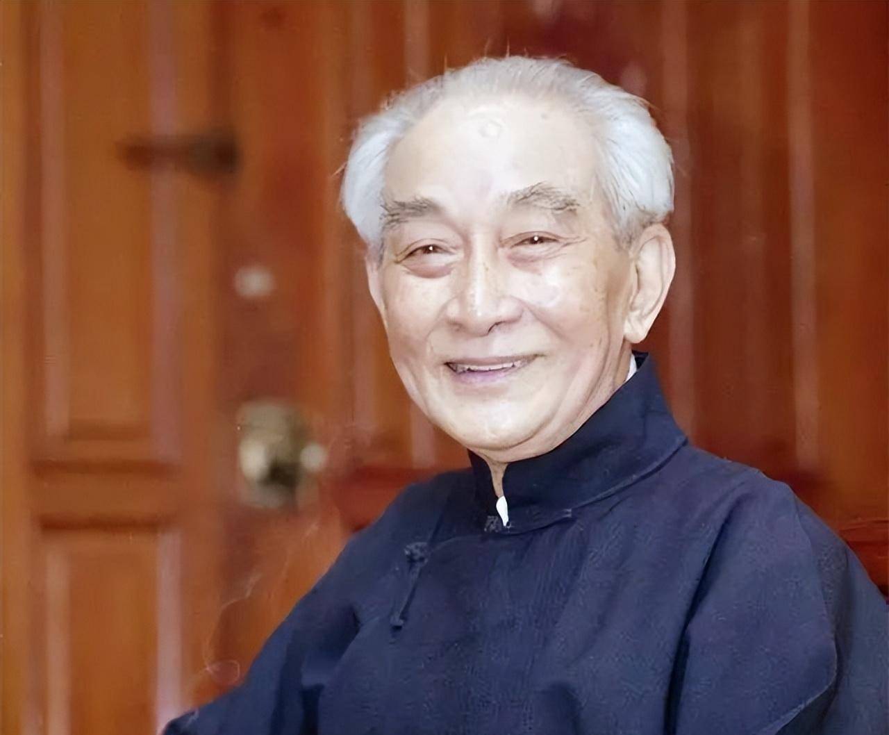 南仰周:发妻离世,他含泪娶小姨子过门,生下一儿子如今家喻户晓_南家