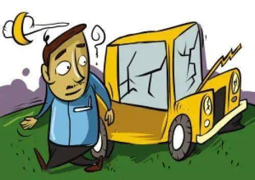 汽车驾驶员疑似酒驾发生了一起三车事故北侧200米在北沈路与北翟路口