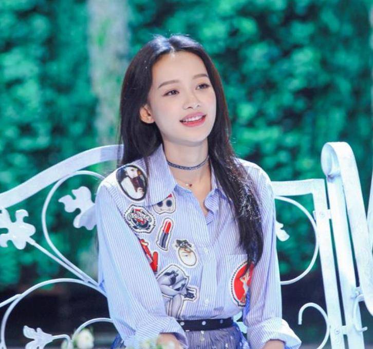 因长相漂亮,经纪人将她介绍给自己的儿子,婚后影帝老公都没她红_孙怡