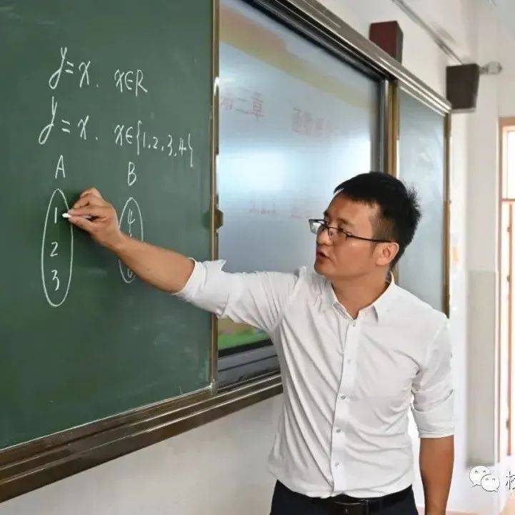 最美老师潘楷树:用爱播撒雨露,用心收获幸福!_教育_祁门县_高三