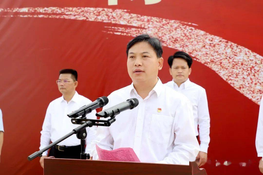 博白县委书记孙国梁讲话奠基仪式上,县委书记孙国梁首先对博白县