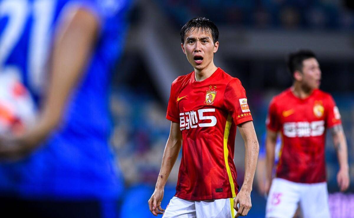 广州队目前排位不公平 黄博文等老将可能兼任球员_张成林_梅方_主帅