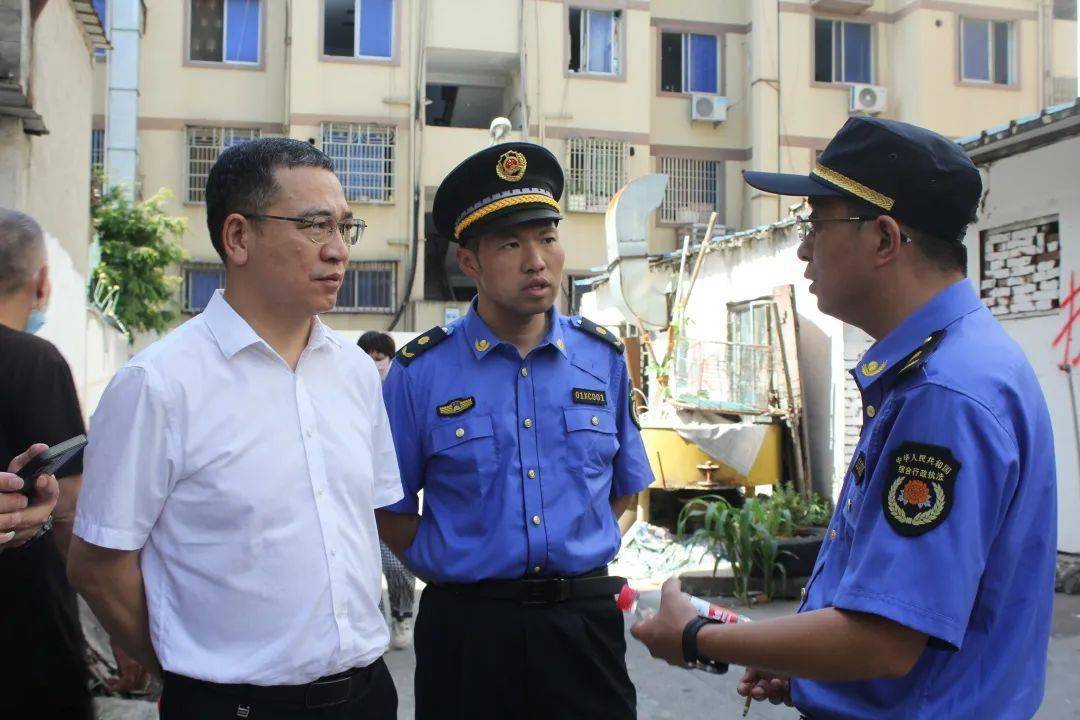 椒江"一支队伍管执法"破解拆违难题 助力"三改一拆"提质增效_下陈街道