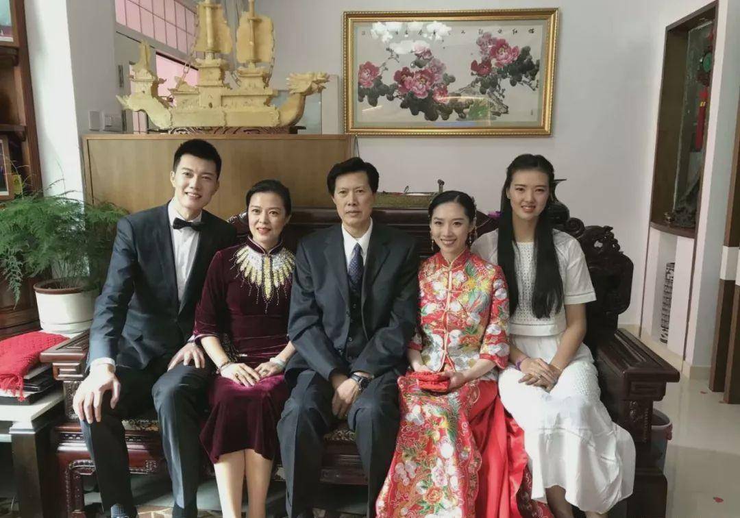 14岁成为排球女将,24岁嫁篮球运动员,张常宁:我的人生我做主_爸爸