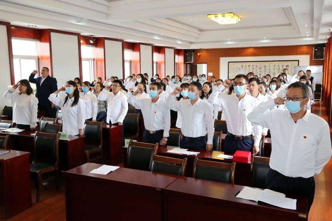 (市靖宇中学,通钢一中,市十一中学,市二中,市十三中学,通钢二中,通钢