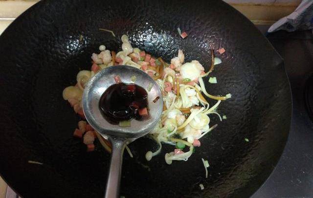 一勺饭,一勺菜,美味挡不住,盖浇饭这样做更好吃,天天吃也不腻_食材