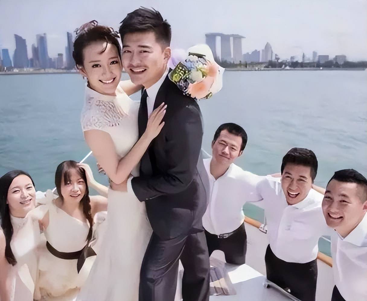 十年后,2011年张戈和王鸥合作了一部电视剧,却意外地擦出了火花,两人