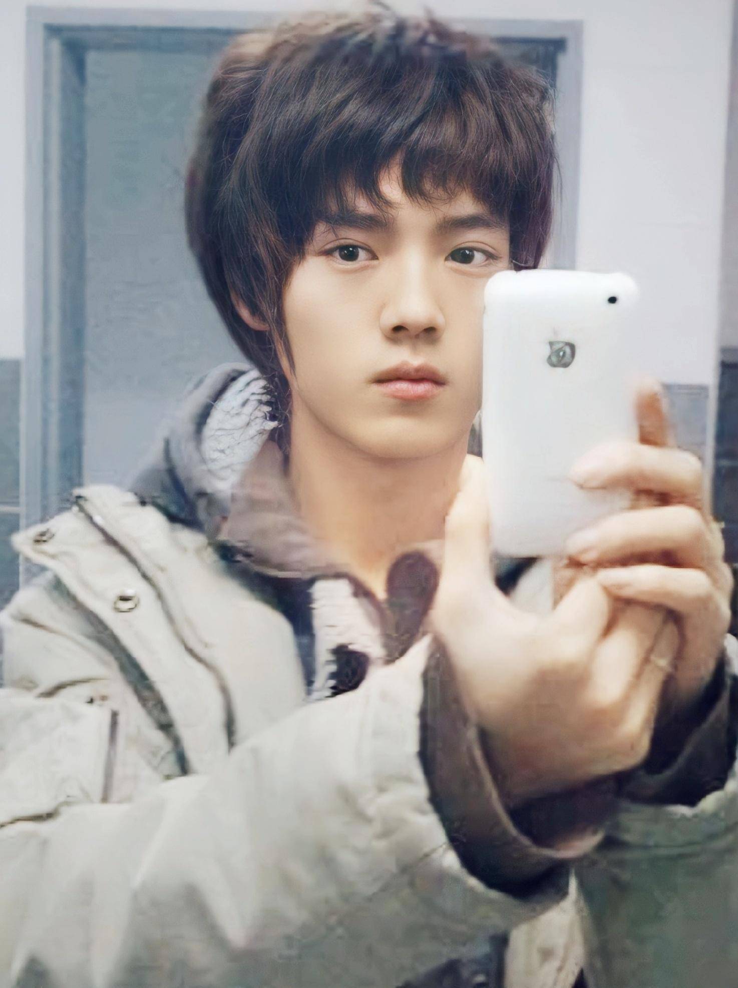 鹿晗出道之前颜值太绝了!李秀满的花田时代_exo_的发展_网友