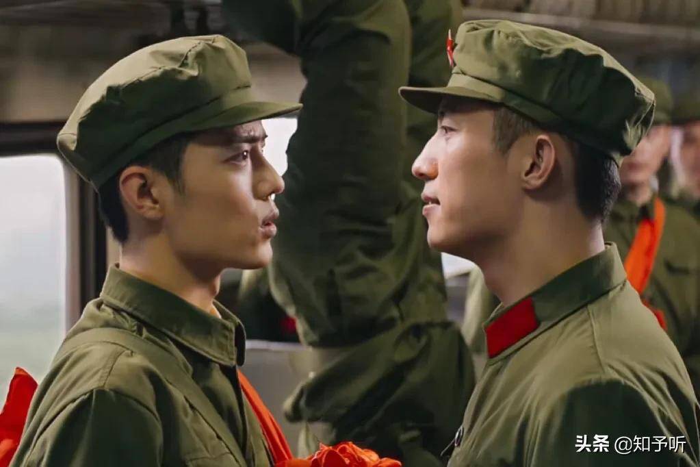 《王牌部队》肖战黄景瑜搭档笑点足,连军旅剧御用演员也满身笑料_军人