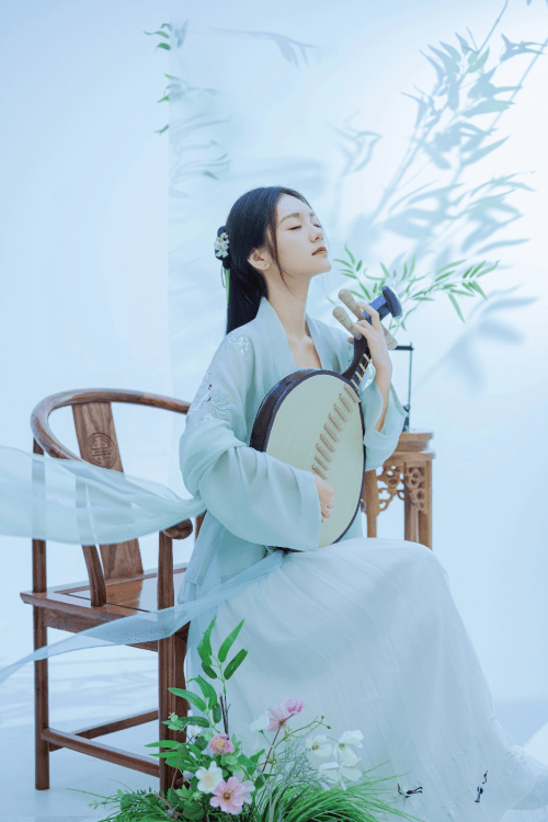 贺美琦中秋节应景图片,飘飘欲仙带我去奔月_月亮_月饼_祝福