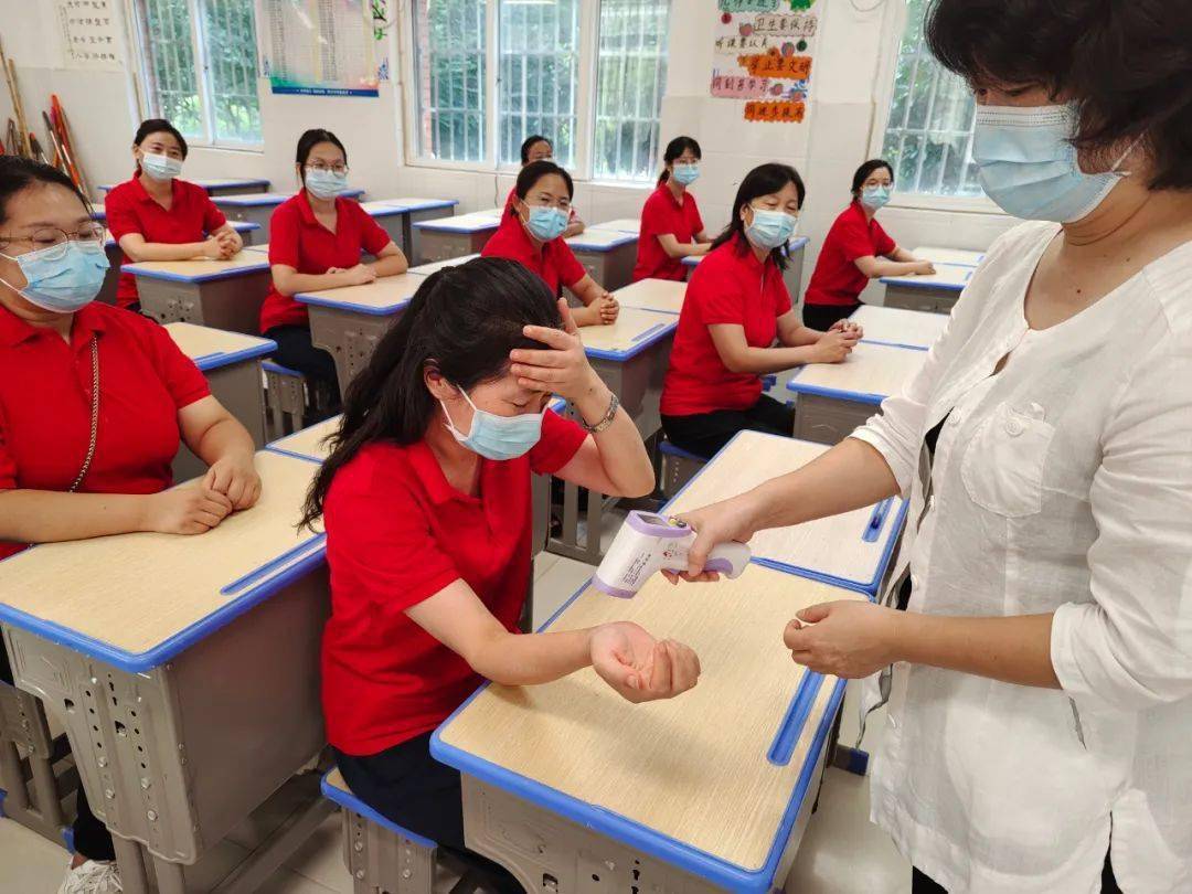 【共同战“疫”】开封市集英中学全面做好2022年秋季返校复学疫情防控工作_进行了_校园_隔离室