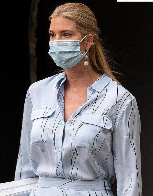 伊万卡匆忙回归!