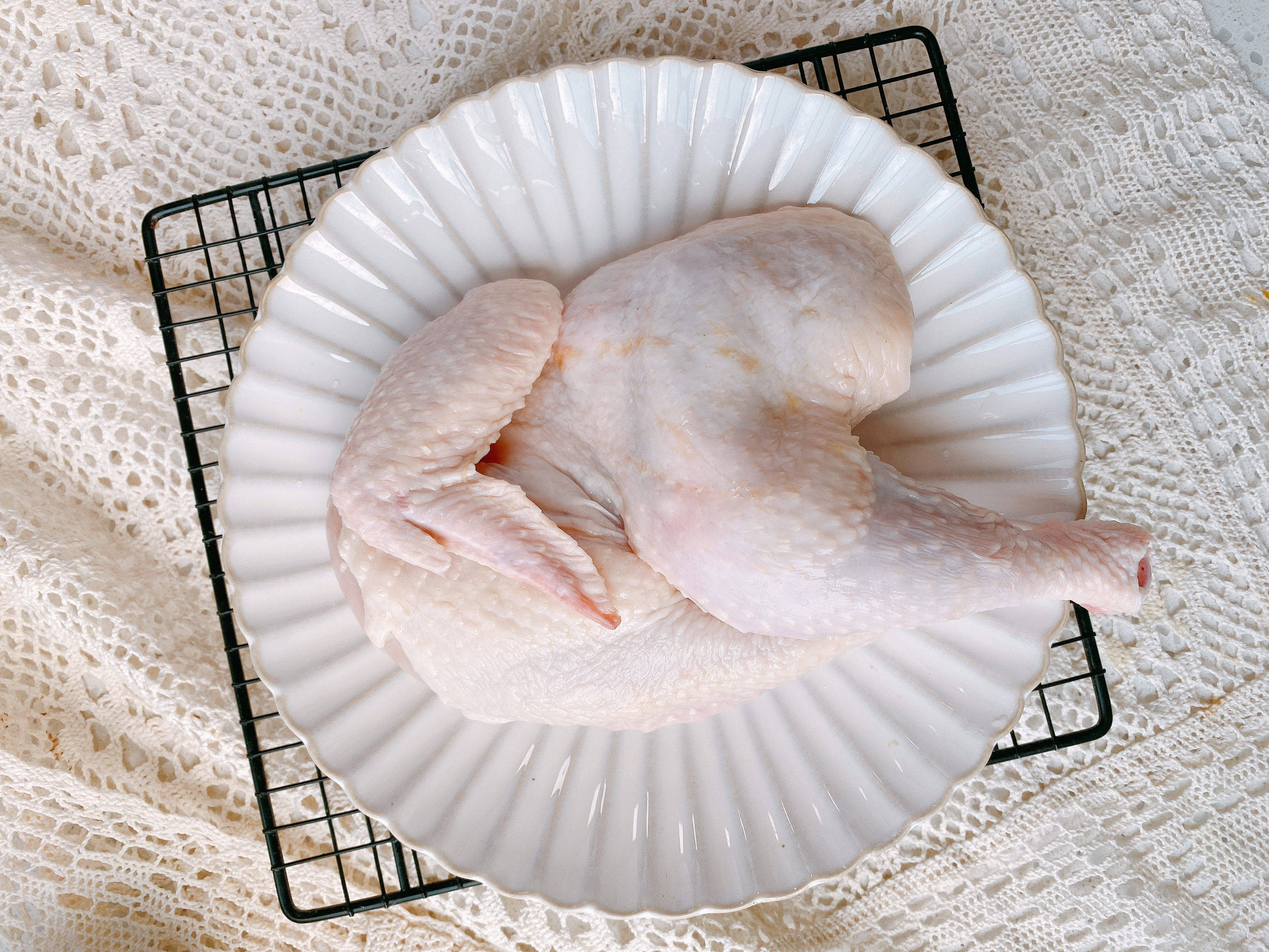 1斤螺蛳,半只鸡,这样做太美味了,汤浓肉香,连汤都不舍得倒掉_味道