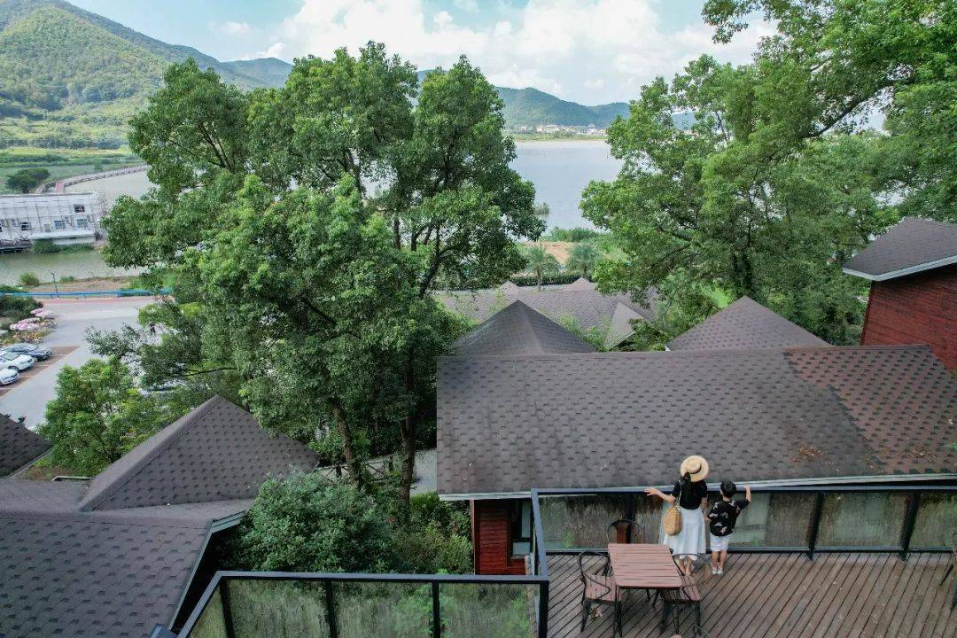 以梦为马,在象山住进北欧风情森林小屋,面朝大海看最美落日