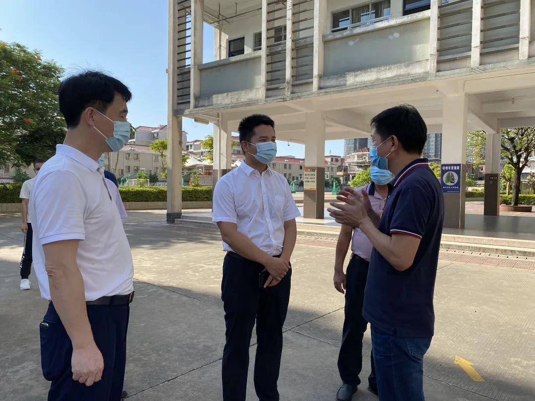 龙海区长看望慰问一线教师和教育工作者_陈艺章_发展_教学