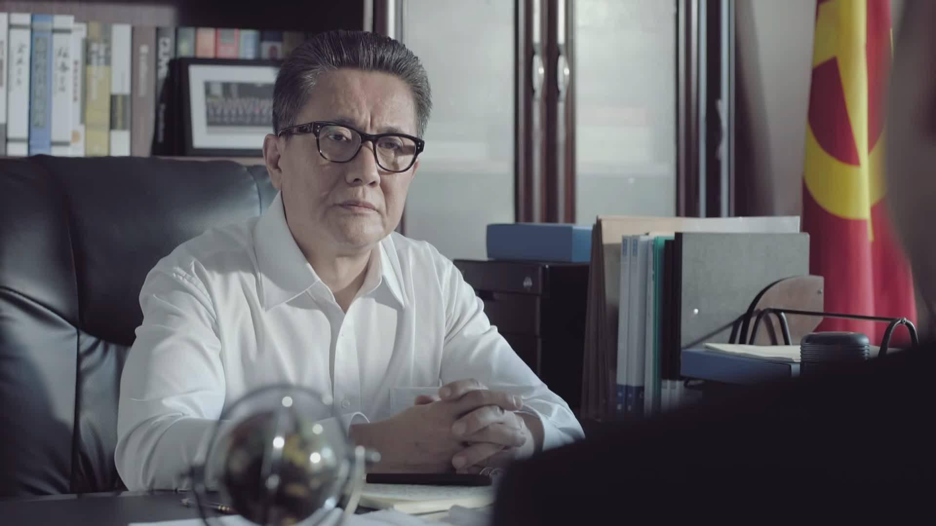 三,陈岩石慧眼识人,高育良知遇之恩高育良在办公室曾经亲口坦陈