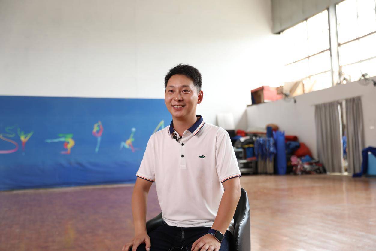 深圳文艺家丨王召:杂技最本质的属性就是带给人快乐_福永_艺术_市场化