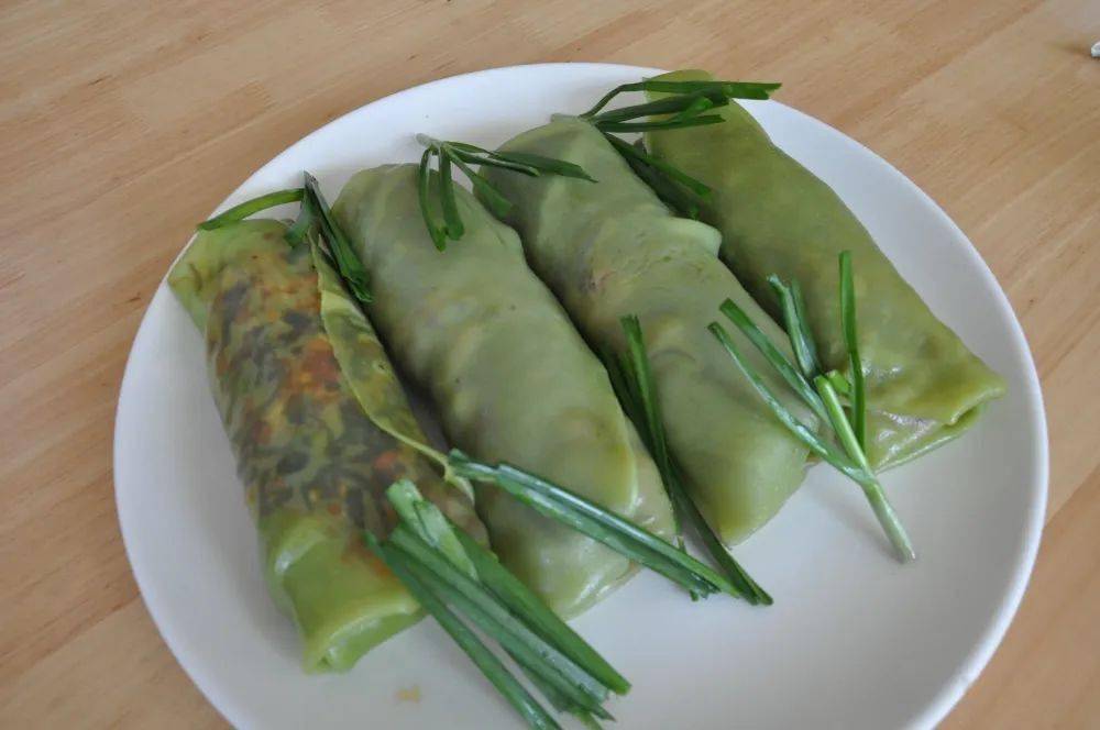 卷粉万山区:万山羊蹄火锅,黄家寨农家菜羊蹄火锅松桃县:寨英卤鸭子,棉