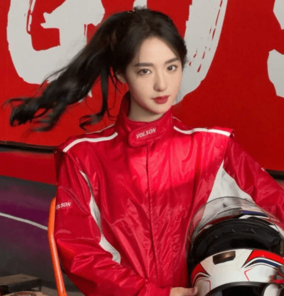 天生丽质的篮球女神仲秋实!欧锦男篮法国vs波兰不会大败_四川_1_cba