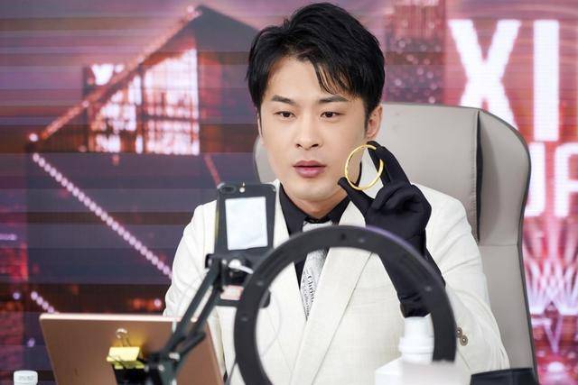 打造辛巴辛有志的初心追求,守护花期 成长的翅膀公益讲座湖南省圆满