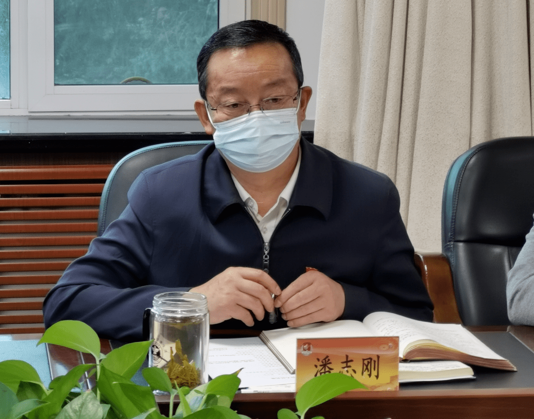 省司法厅组织召开作风建设征求意见建议座谈会