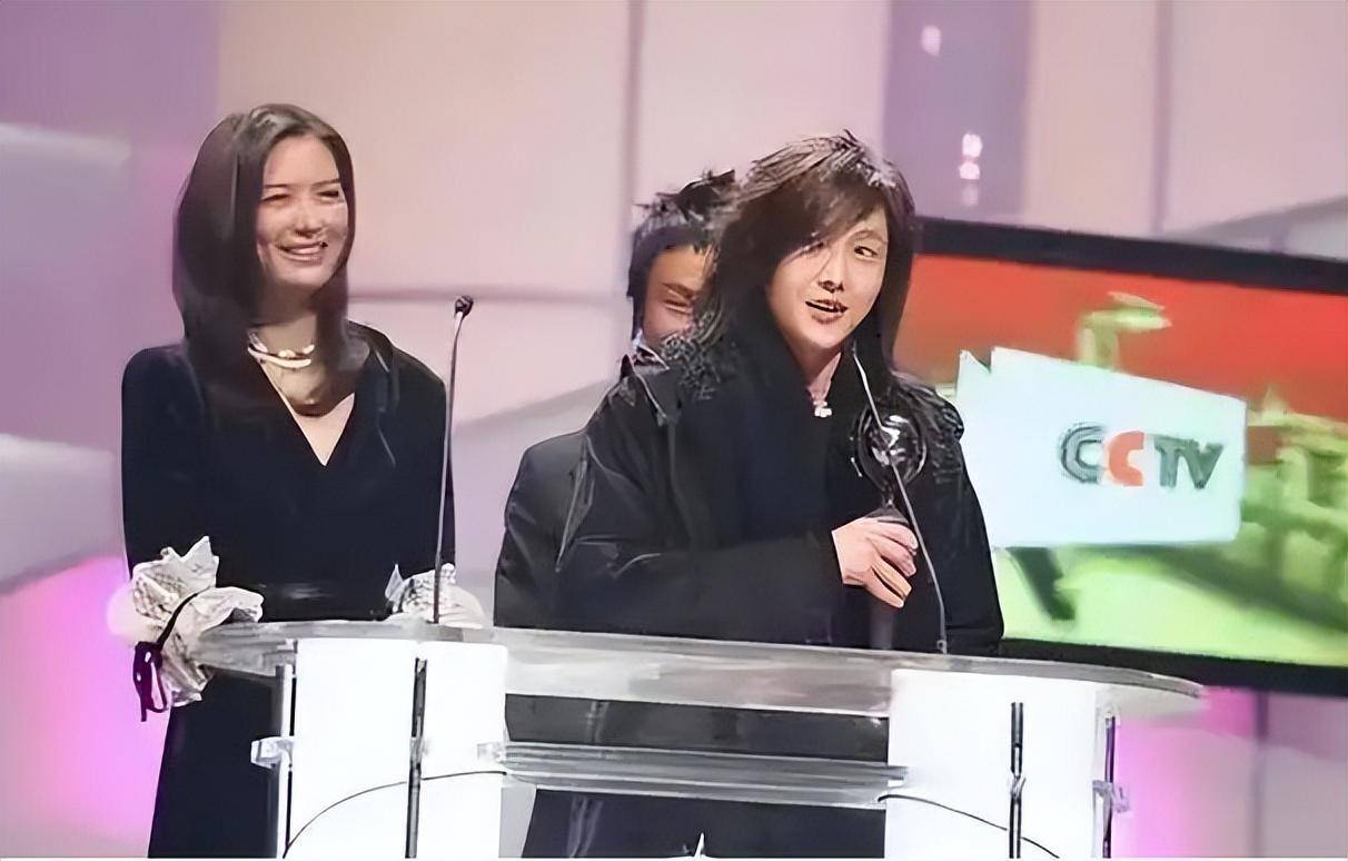 被称男版孙燕姿,黄义达淡出六年复出遭"披哥"淘汰,却称没遗憾_舞台