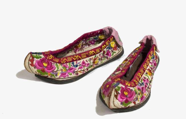 边福茂:不同少数民族的绣花鞋特色