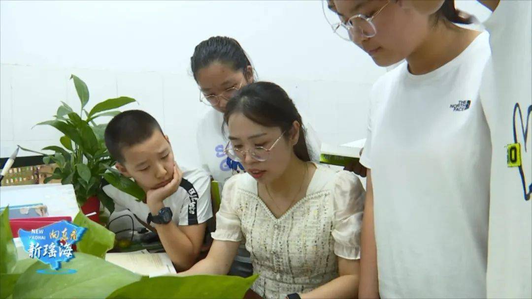 刘薇语文老师图片