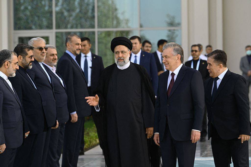 上合峰会落幕：14国领导人齐聚，撒马尔罕宣言发出积极信号
