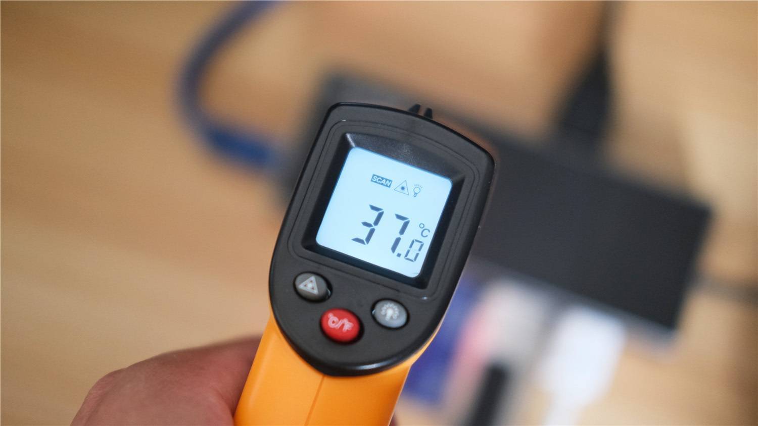 ORICODM-12P拓展坞，多屏扩展，办公效率翻倍！