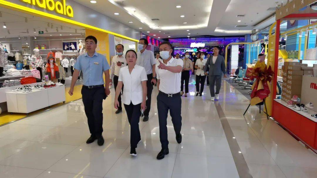 家乐园集团董事长廖礼基到德百集团观摩交流_夏续杰_进行了_相关情况