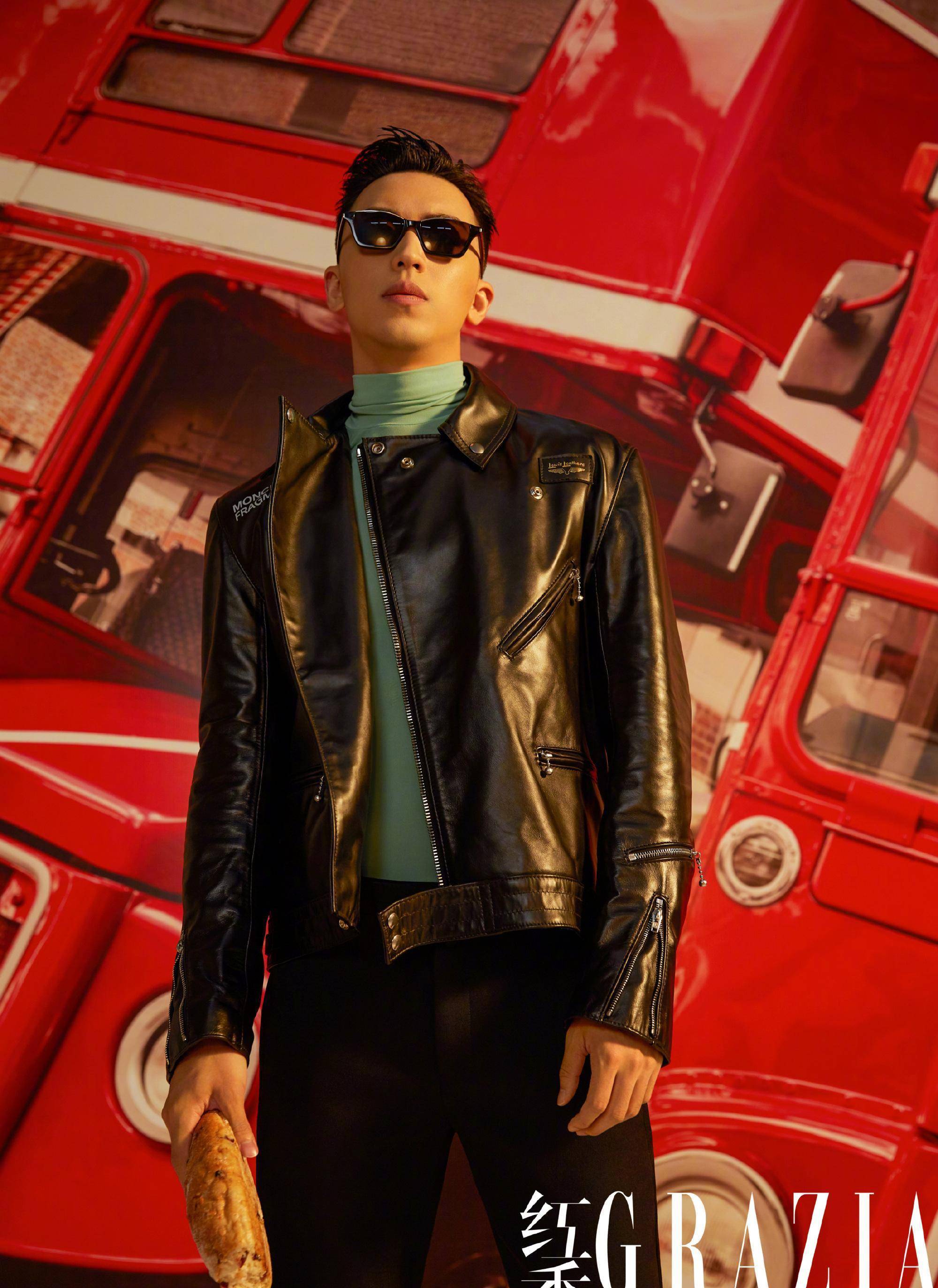 许魏洲最新时尚大片,化身fendi男孩,造型新潮尽显独特