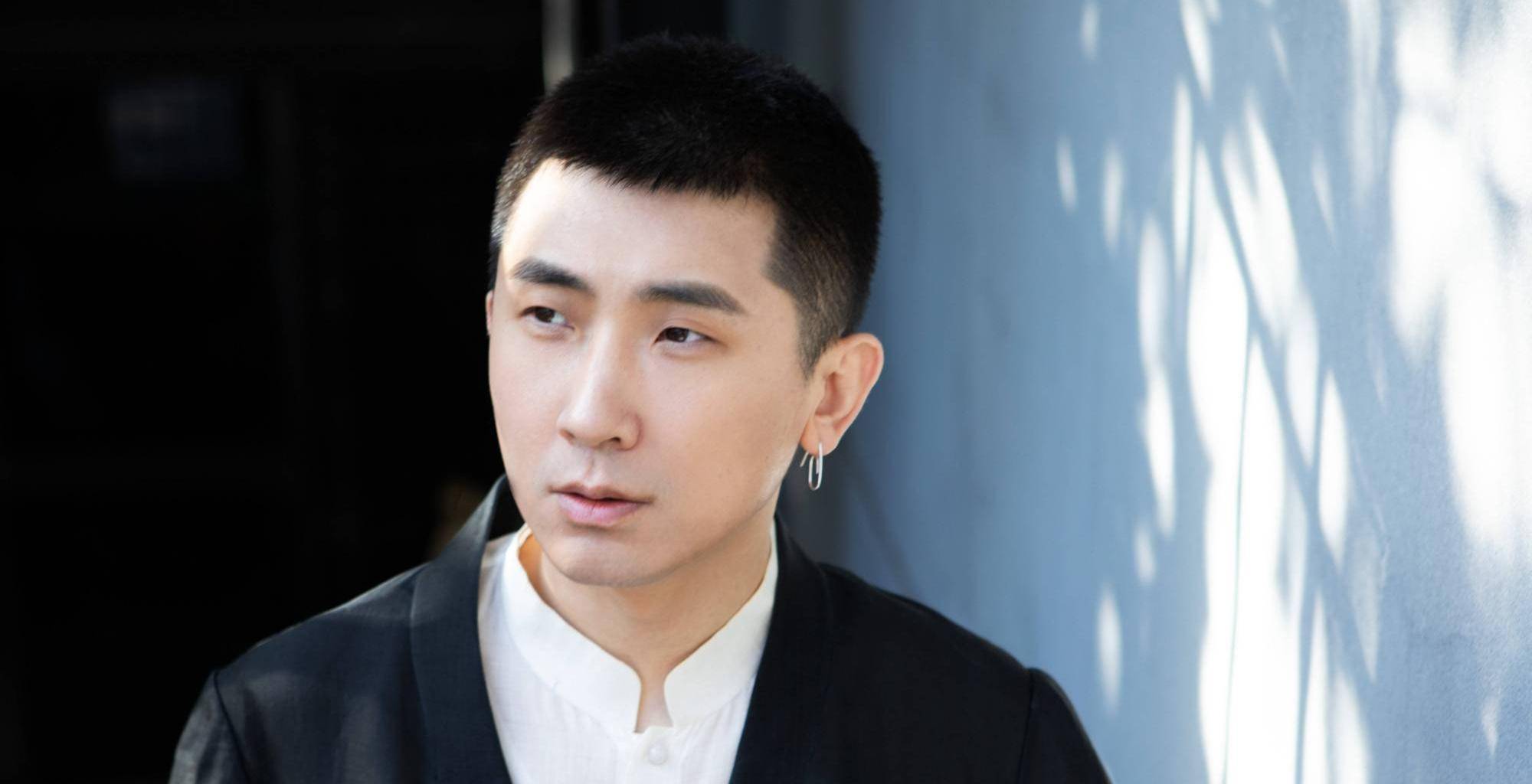 当然,也有粉丝表示,就算尚九熙不去拍摄影视剧,他还有很多事情要做.