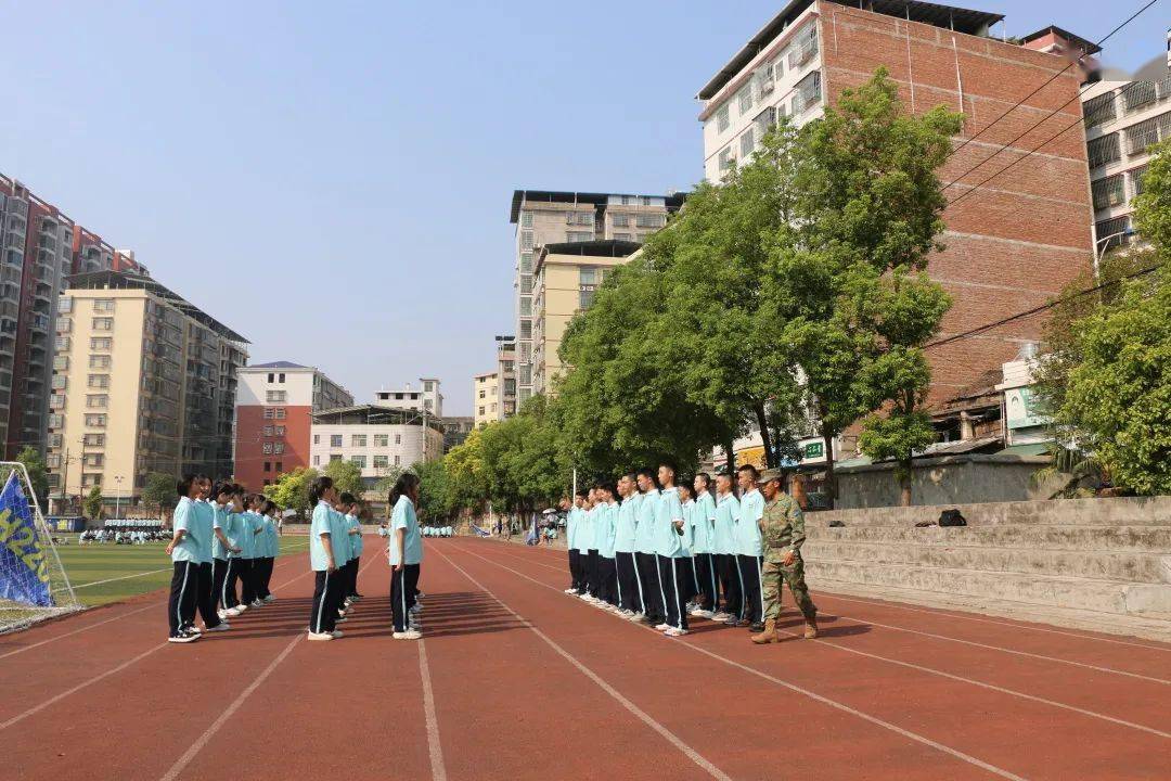 耒陽一中,中職學校,冠湘中學新生亮相軍訓!_表演_儀式_謝志強