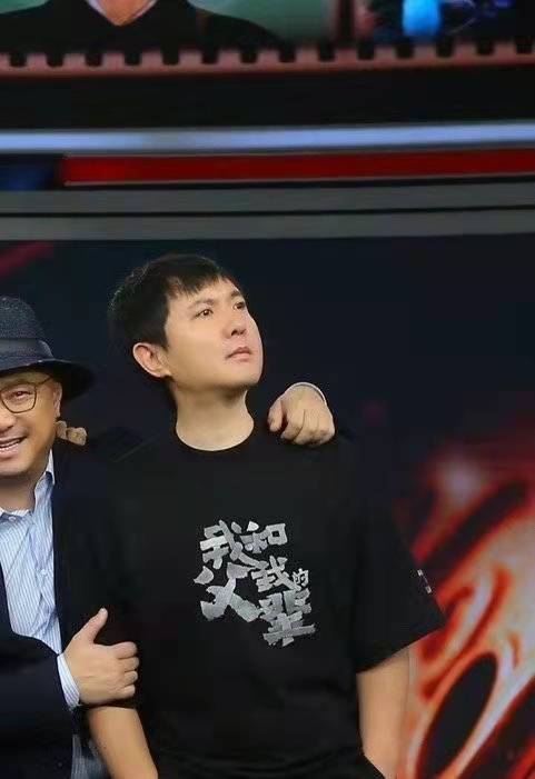 吴京章子怡徐峥套娃式宣传新电影,沈腾的褶子都被p没了,被他们的回复