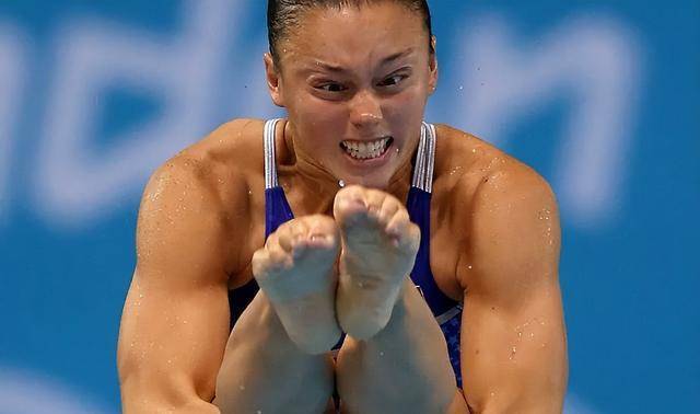 笑不出来,奥运水上运动的20个名场面太辣眼睛了_跳水_表情_比赛