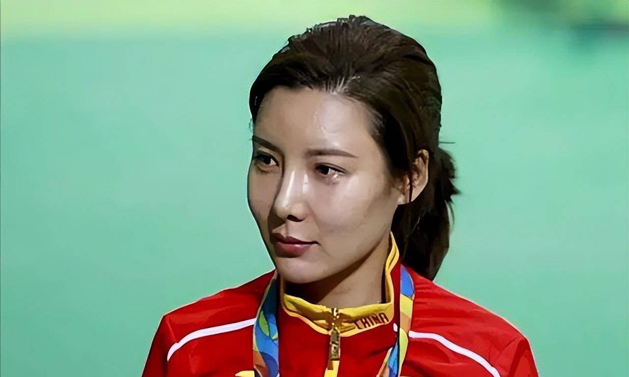 奥运冠军杜丽:与同门师弟相守14年,今仍韵味犹存_射击_奥运会_首金