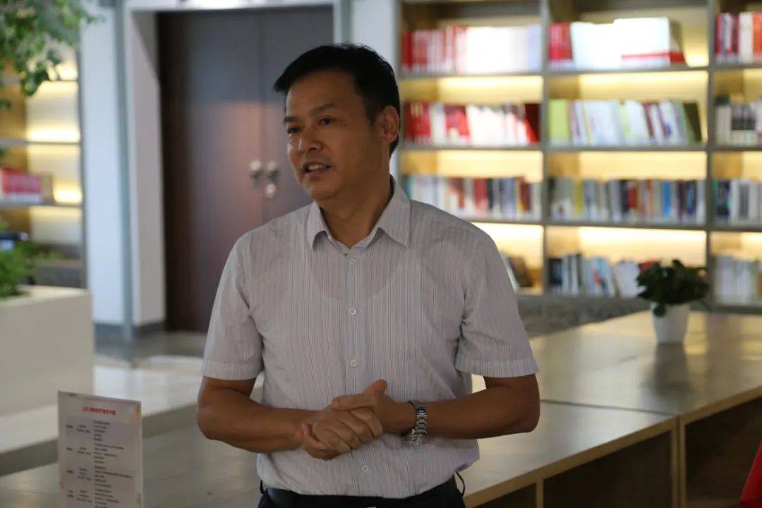 药谷党群服务中心"全国职工书屋"正式揭牌_徐江平_建设_新区