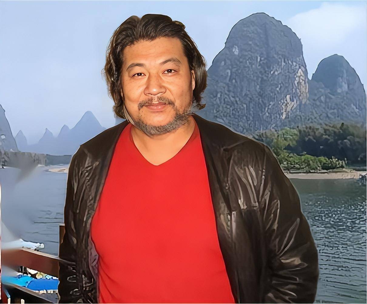 王星军:与关牧村结婚,事业比不上对方,离婚后很受伤,单身至今?