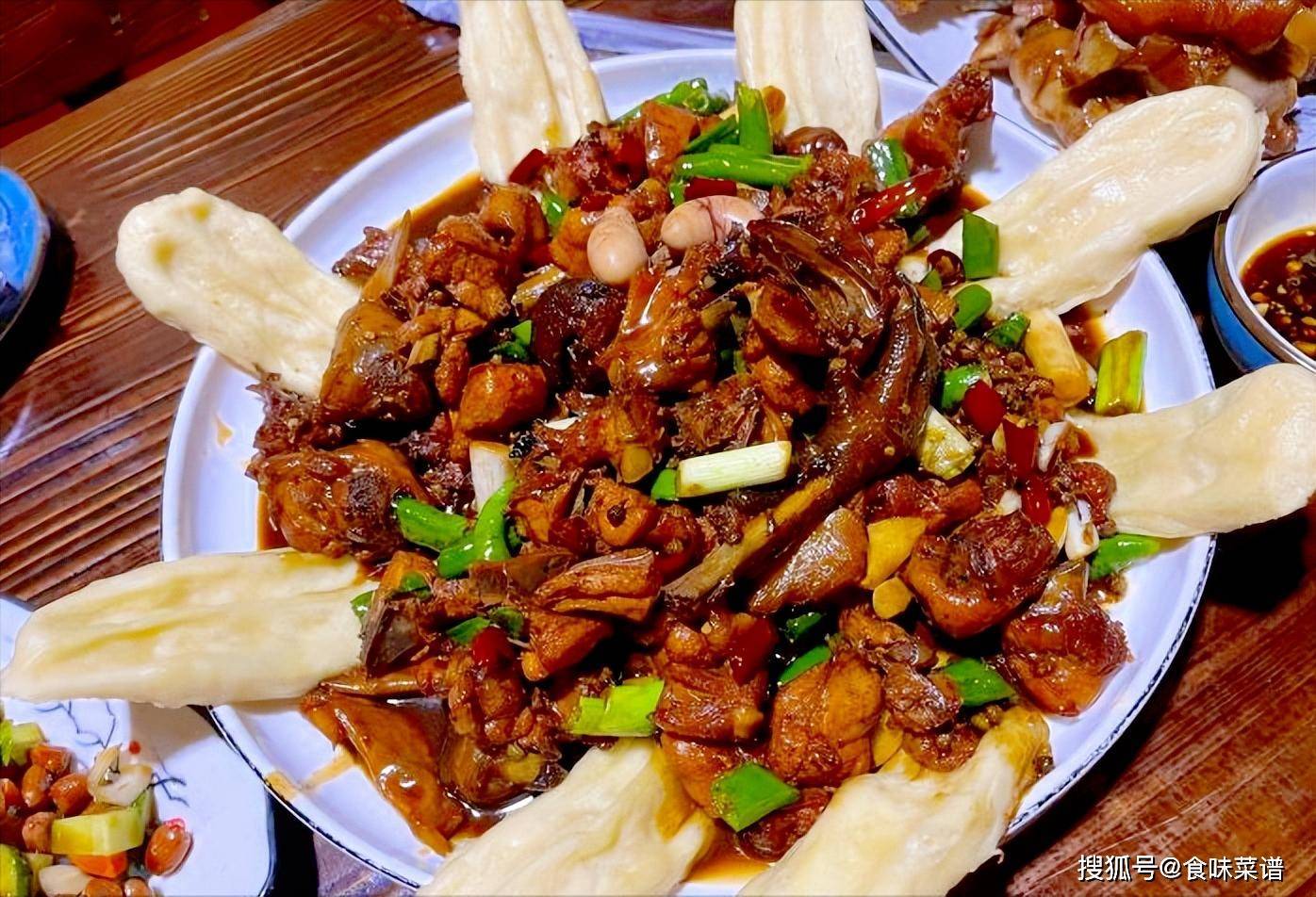 240元一只的临沂炒鸡,用大铁锅炒出来,一口酒一口肉,回味无穷_酿造