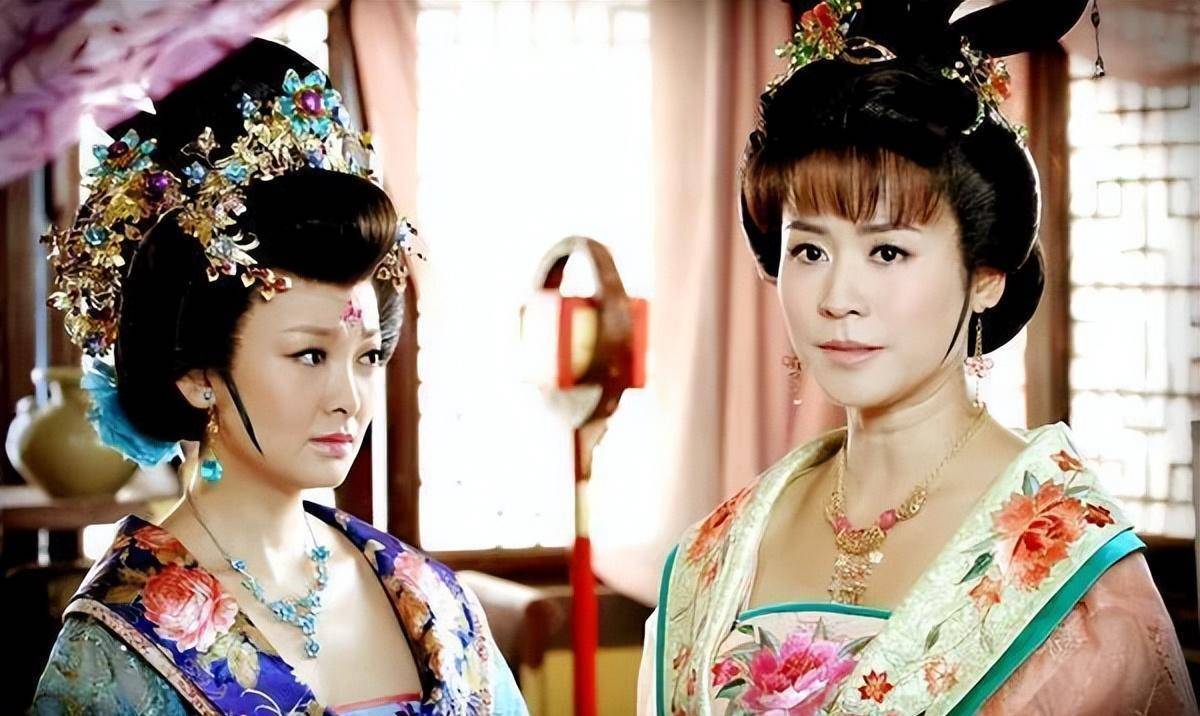 重温《薛平贵与王宝钏》,小的时候讨厌王允,现在想想,他没错_王宝川
