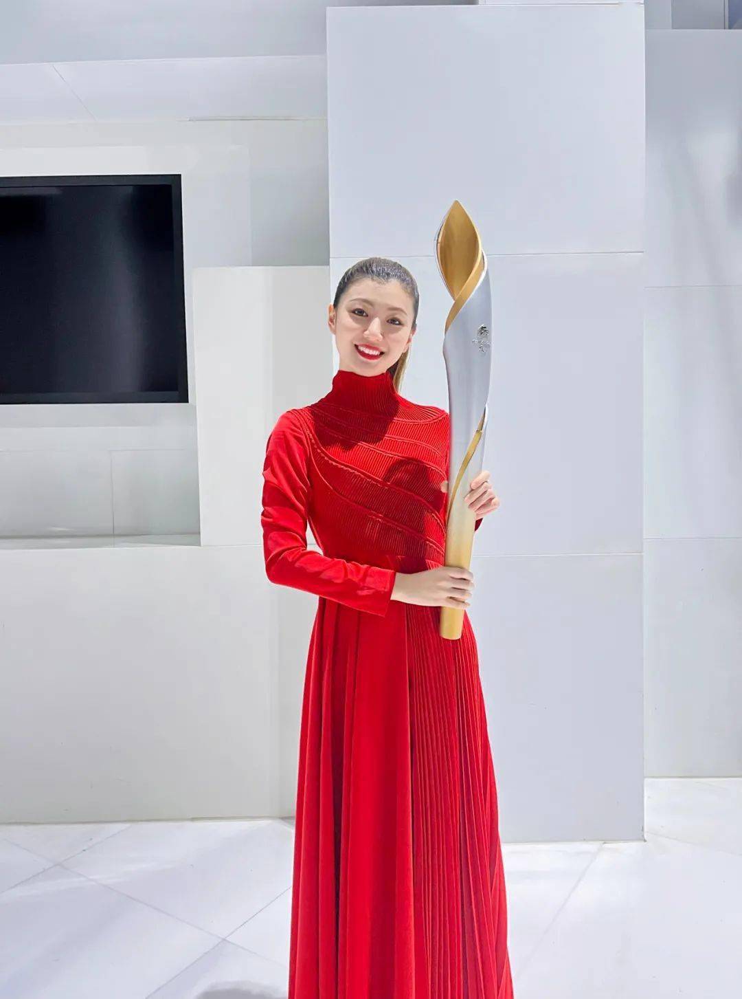 谷丽莎:痴迷在聚光灯下的演奏,热衷探索多元边界_音乐_小提琴_开幕式