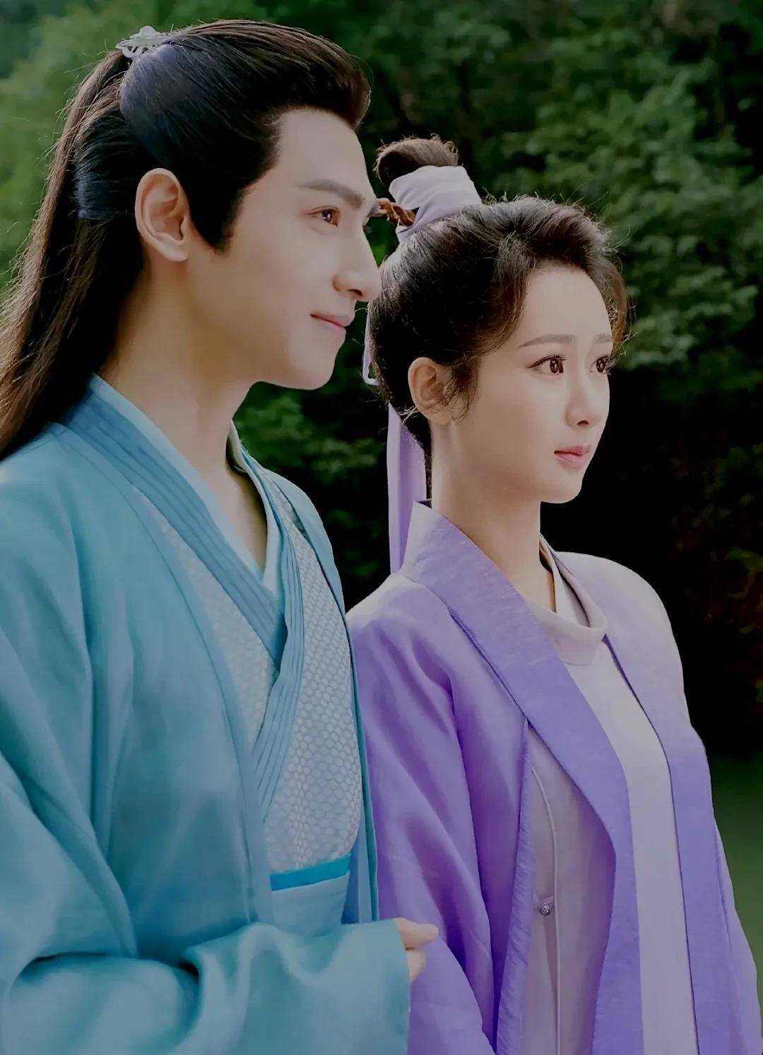 杨紫先是和邓伦拍了《香蜜沉沉烬如霜》,带红了邓伦和罗云熙,可邓伦却