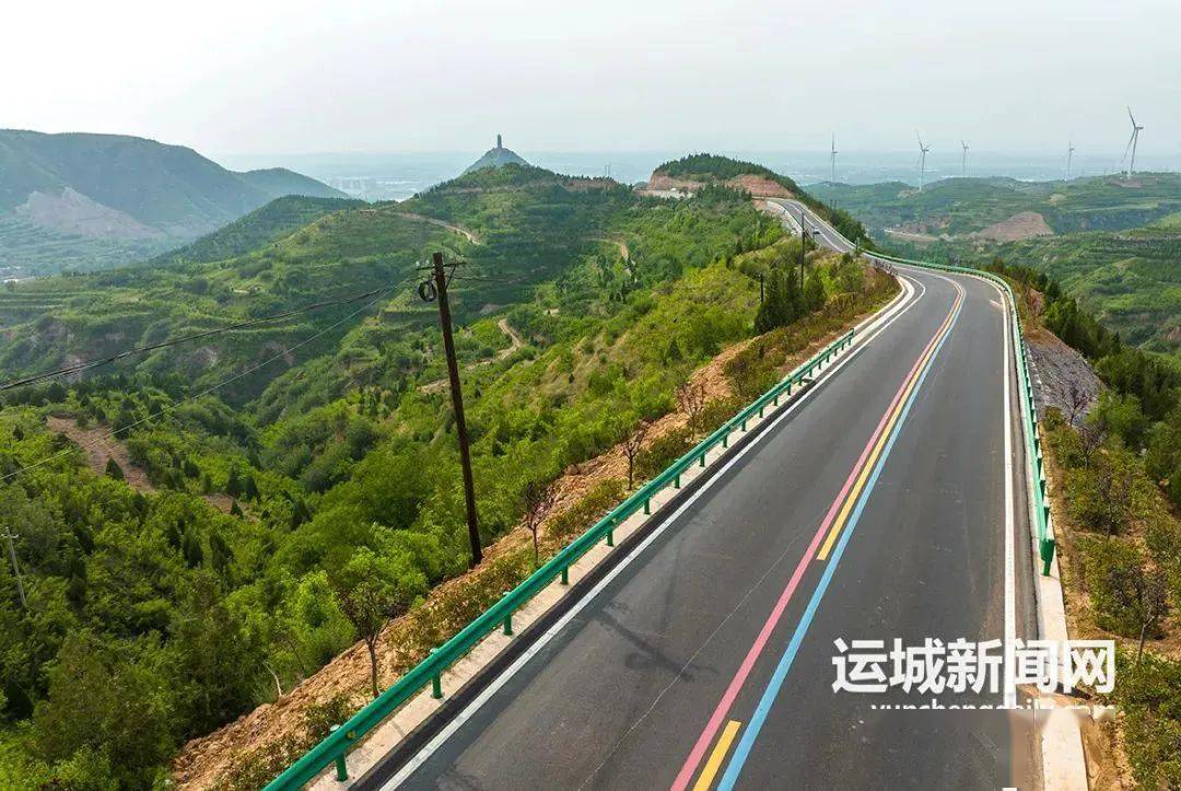 “彩虹路”串起绿色幸福图景
