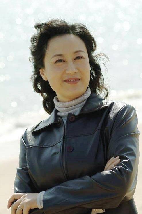 吴玉芳:21岁拿影后,巅峰时嫁乒乓王子,36年后又归来_生活_刘巧珍_角色