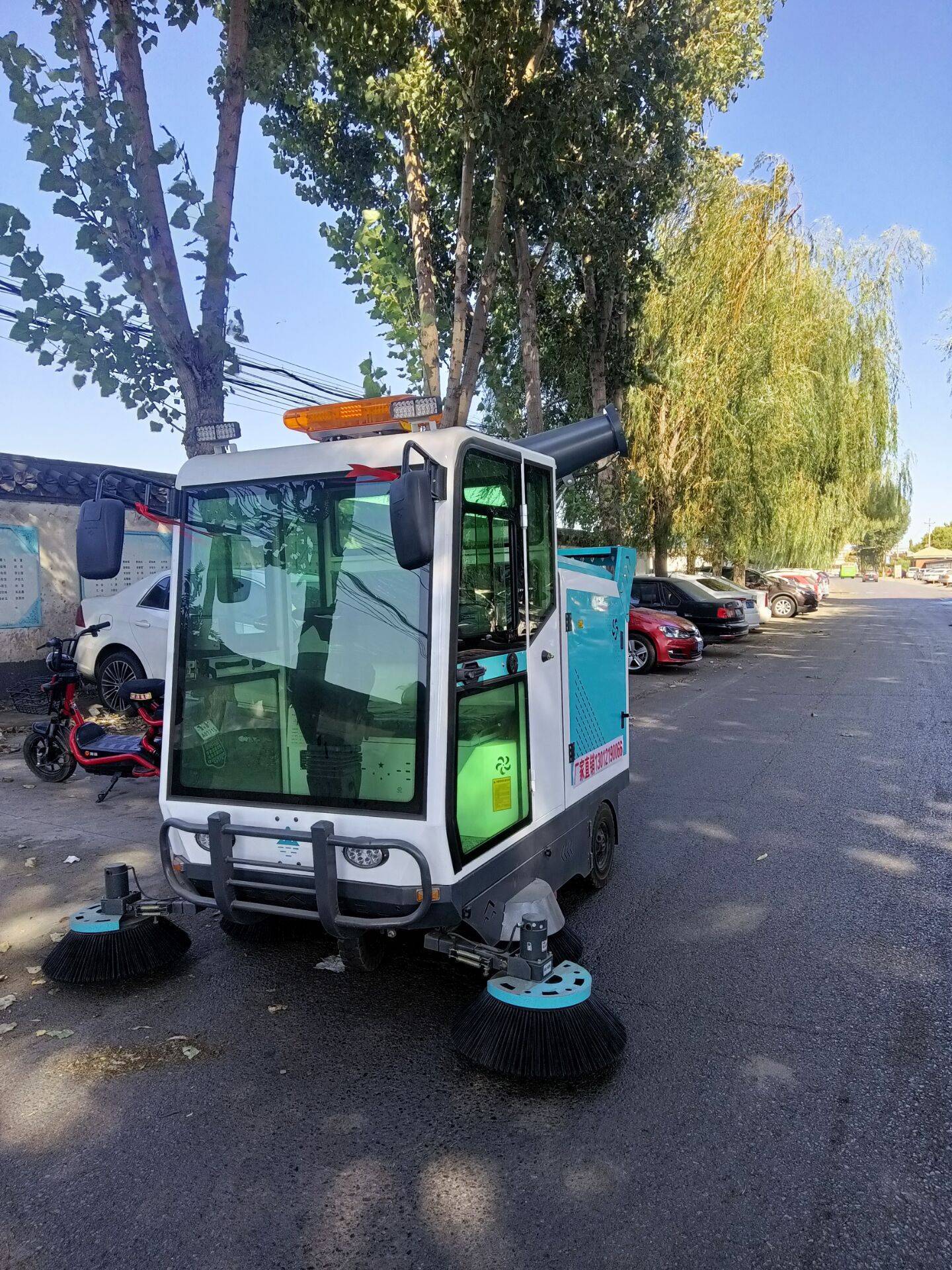 小型吸尘清扫车价格高低是什么因素所影响的?_搜狐汽车_搜狐网