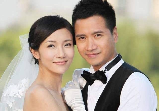 当年搭档杨幂一炮而红,如今却销声匿迹,原来早已身家过亿_何晟铭_宫锁