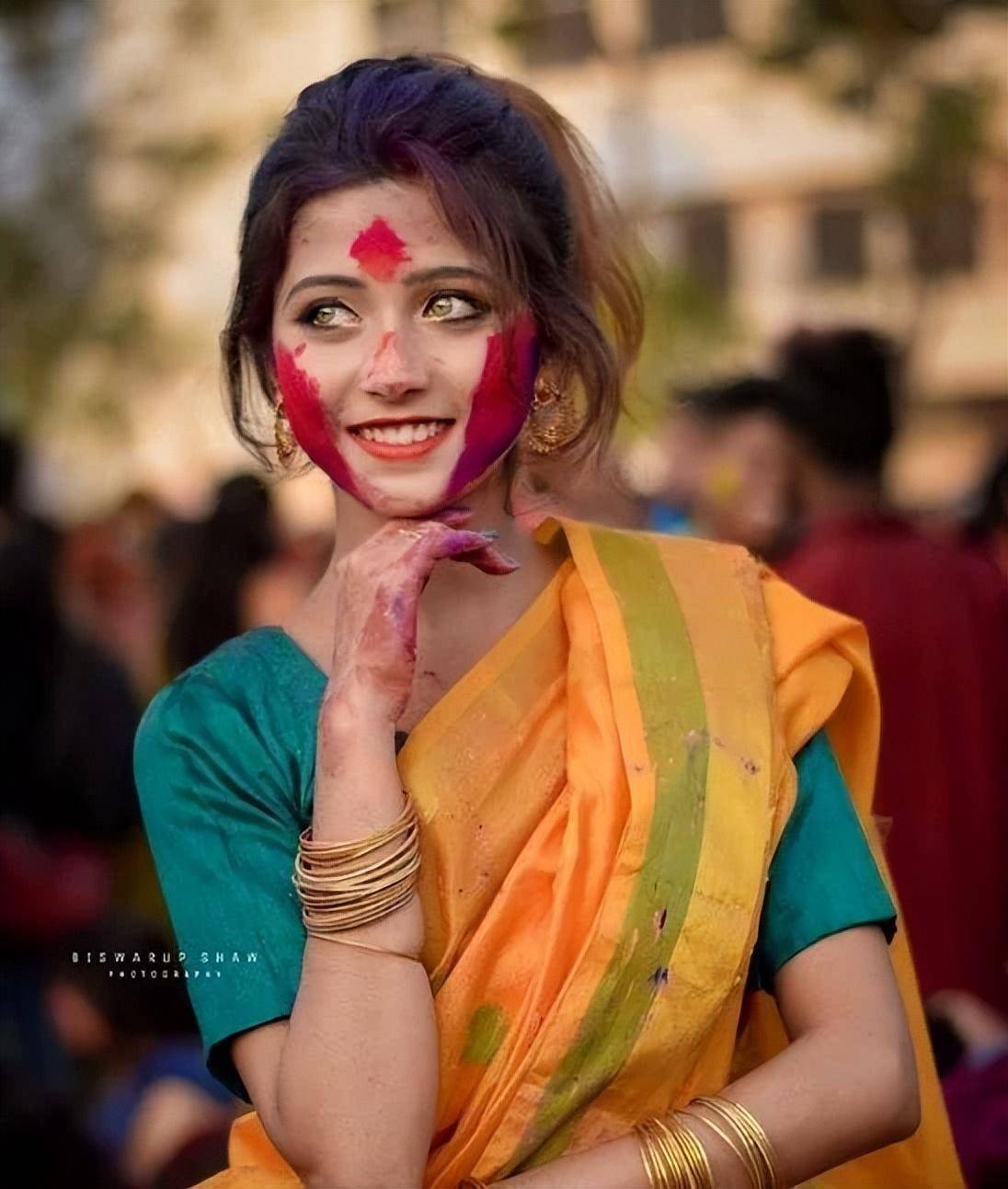 还记得"国外最美女孩"吗?