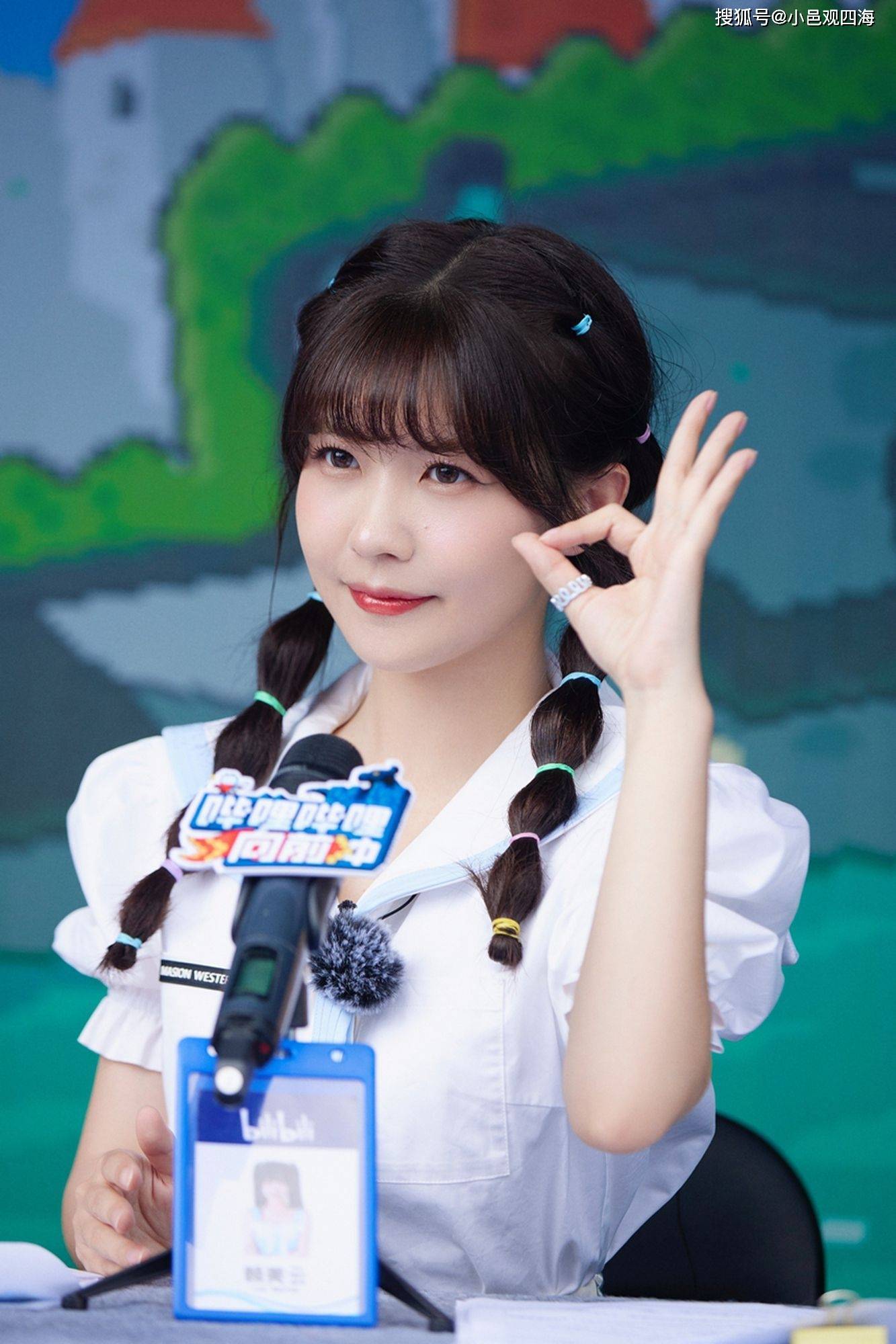 赖美云双马尾超短裙青春活力写真_超短裙_赖美云_写真